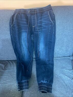 Relaxed Dark Blue Denim Jogger Jeans for Men